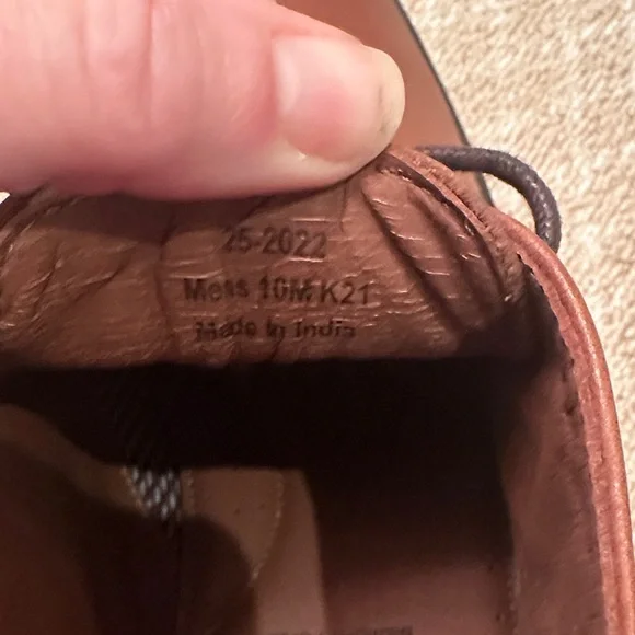 Classic Brown Chukka Boots for Men - Picture 8 of 8